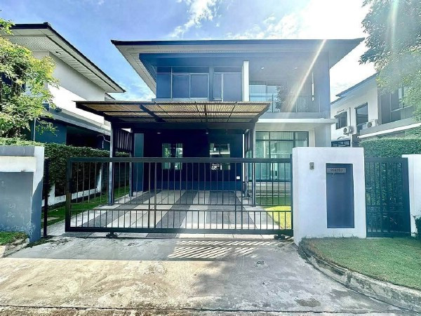 H 3098 ให้เช่าบ้านเดี่ยวย่านกรุงเทพกรีฑา โครงการเศรษฐสิริ กรุงเทพกรีฑา พิกัดซอยกรุงเทพกรีฑา7 ถนนพระราม9 รามคำแหง แขวงหัวหมาก เขตบางกะปิ