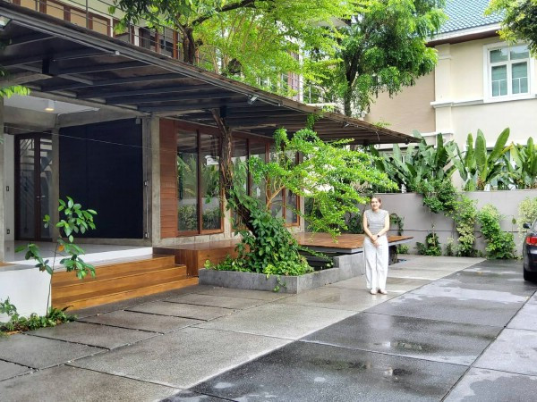 OF 1061 ให้เช่าอาคารตกแต่งโมเดิร์นย่านถนนรัชดาภิเษก บนพื้นที่ 231 ตรว. พื้นที่้ใช้สอย 1,200 ตรม. พิกัดซอยรัชดาภิเษก 32 แขวงลาดยาว เขตจตุจักร กรุงเทพฯ 